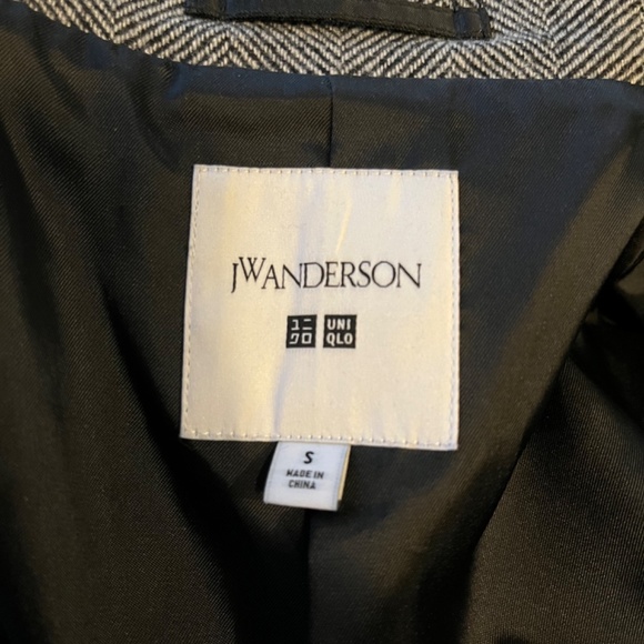 Uniqlo x JW Anderson Herringbone Coat - Picture 5 of 5